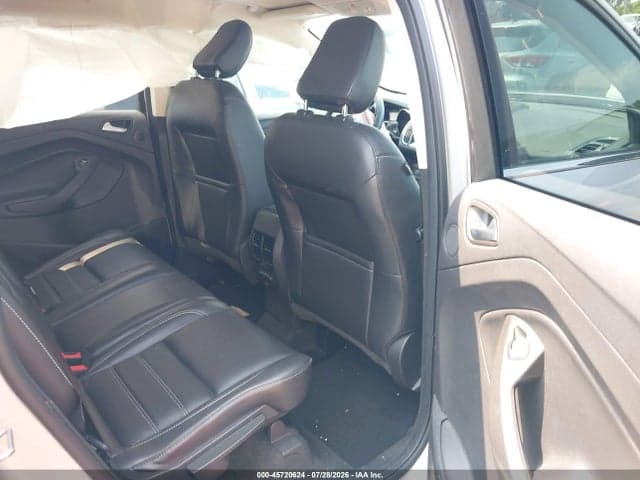 2019 FORD ESCAPE TITANIUM 8