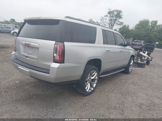 2017 GMC YUKON XL SLT 4