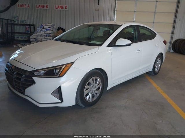 2019 HYUNDAI ELANTRA SE 2
