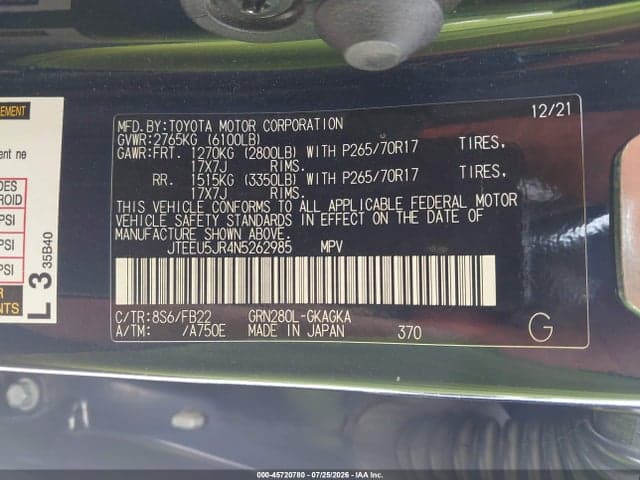 2022 TOYOTA 4RUNNER SR5 9