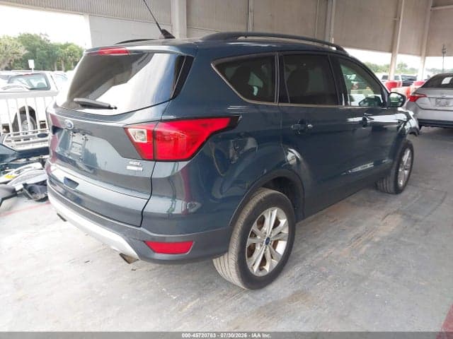 2019 FORD ESCAPE SEL 4