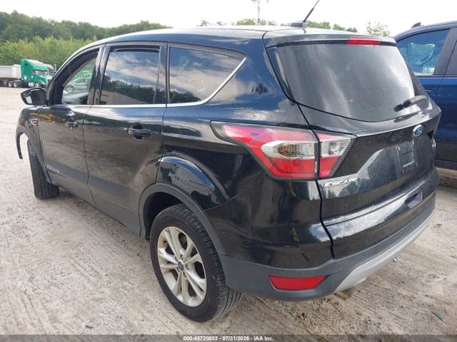 2017 FORD ESCAPE SE 3