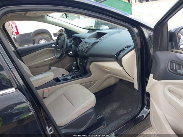 2017 FORD ESCAPE SE 5