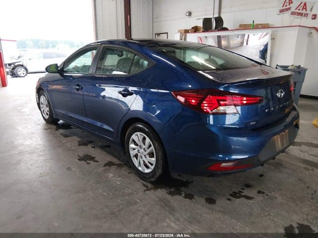 2020 HYUNDAI ELANTRA SE 3