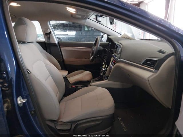 2020 HYUNDAI ELANTRA SE 5
