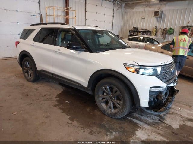 2022 FORD EXPLORER XLT 1