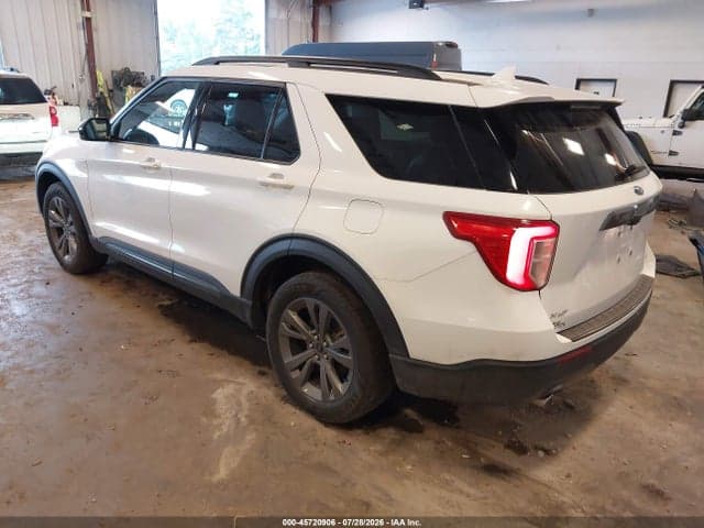 2022 FORD EXPLORER XLT 3