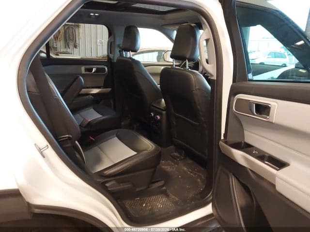 2022 FORD EXPLORER XLT 8
