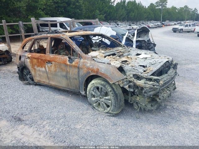 2018 SUBARU OUTBACK 3.6R LIMITED 1