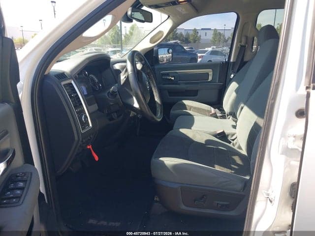 2017 RAM 1500 BIG HORN 4X2 6'4 BOX 5