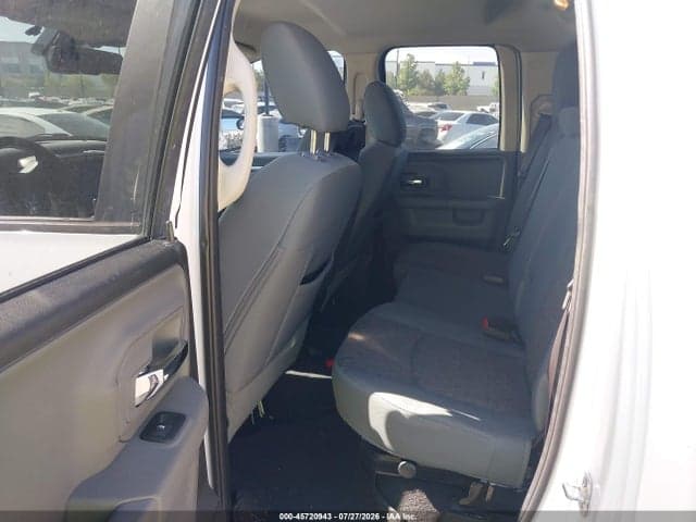 2017 RAM 1500 BIG HORN 4X2 6'4 BOX 8