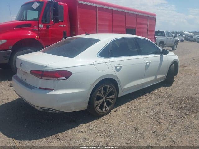 2021 VOLKSWAGEN PASSAT 2.0T SE 4
