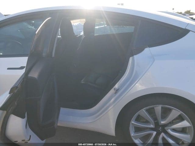 2021 TESLA MODEL 3 STANDARD RANGE PLUS REAR-WHEEL DRIVE 8
