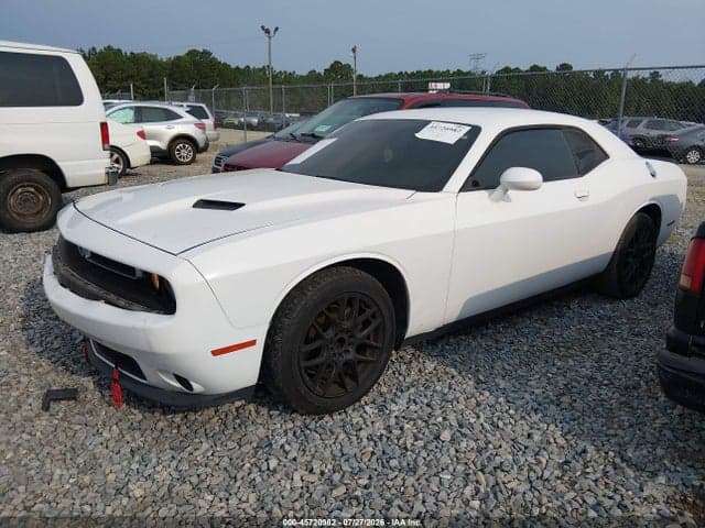 2017 DODGE CHALLENGER SXT 2