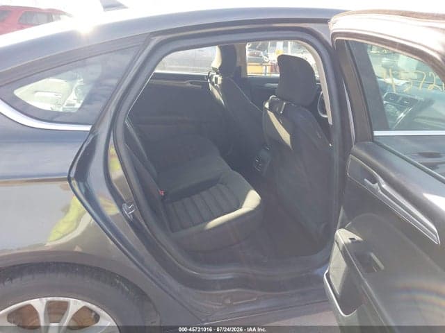 2019 FORD FUSION SE 8