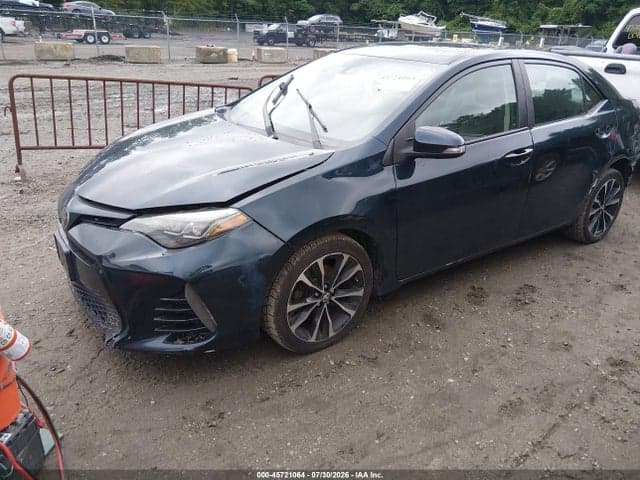 2017 TOYOTA COROLLA SE 2