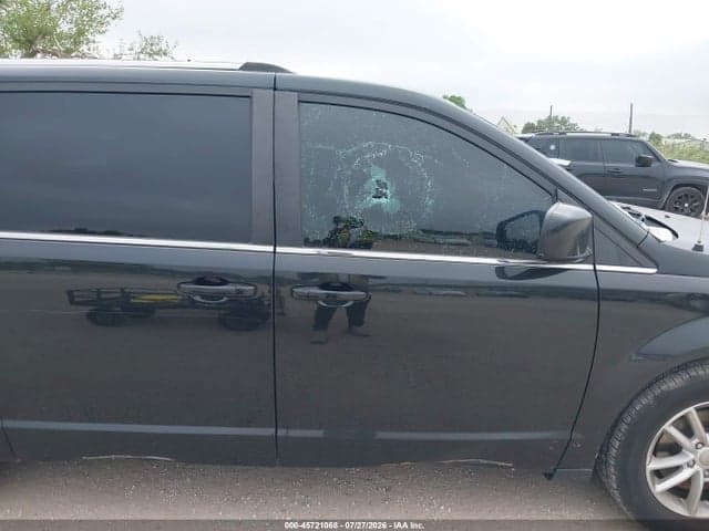 2019 DODGE GRAND CARAVAN SXT 6