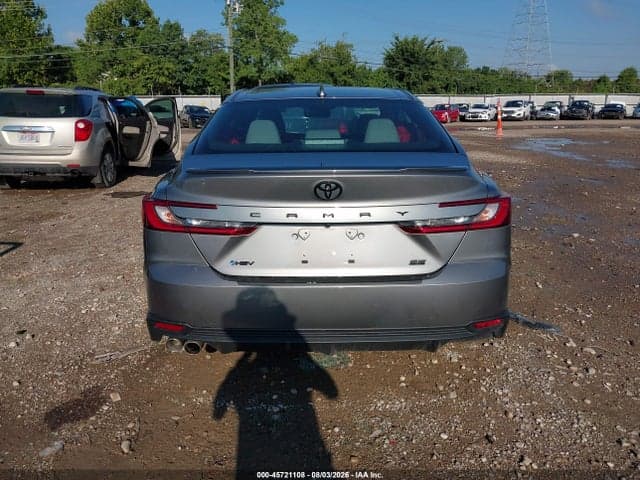 2025 TOYOTA CAMRY SE 17