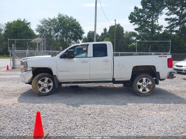 2019 CHEVROLET SILVERADO 2500HD LT 14