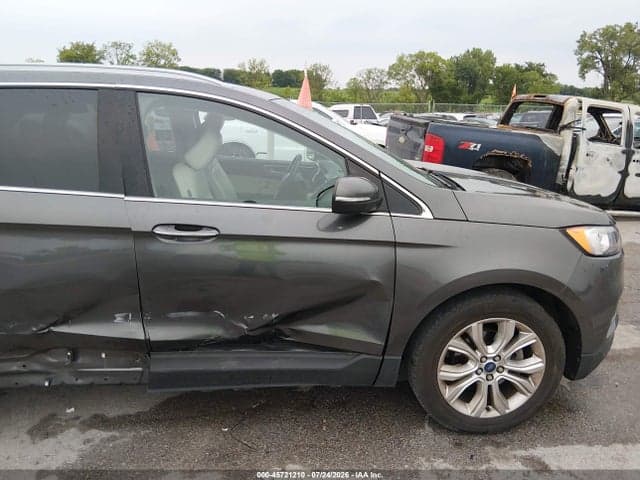2020 FORD EDGE TITANIUM 6