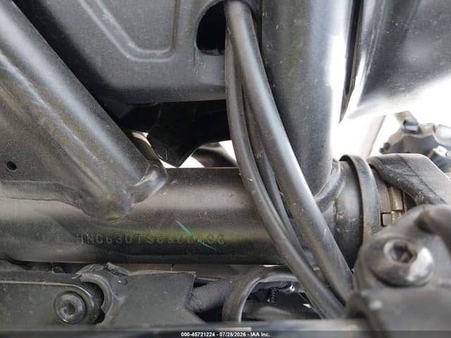 2025 HONDA CMX300 10