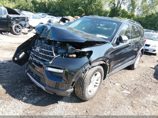 2021 FORD EXPLORER XLT 2