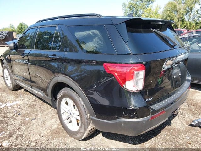2021 FORD EXPLORER XLT 3