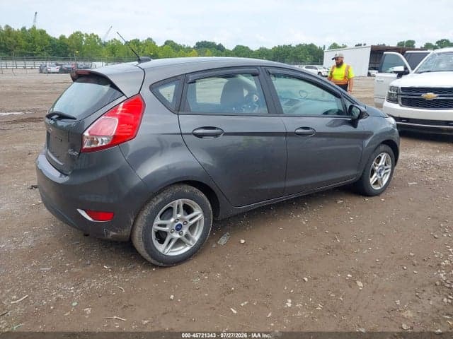2017 FORD FIESTA SE 4