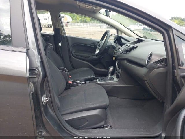 2017 FORD FIESTA SE 5