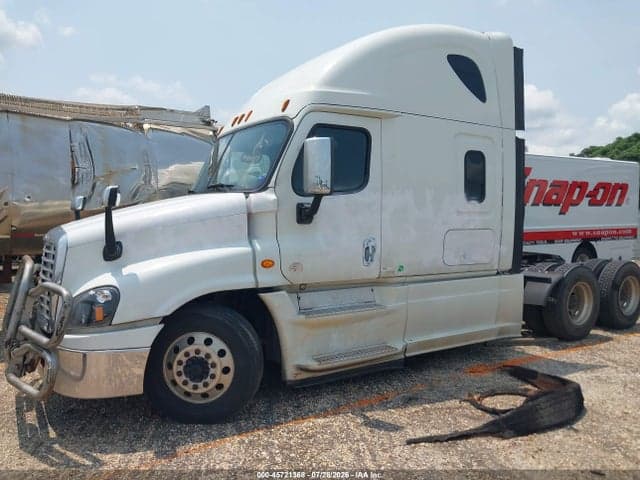 2017 FREIGHTLINER CASCADIA 125 2