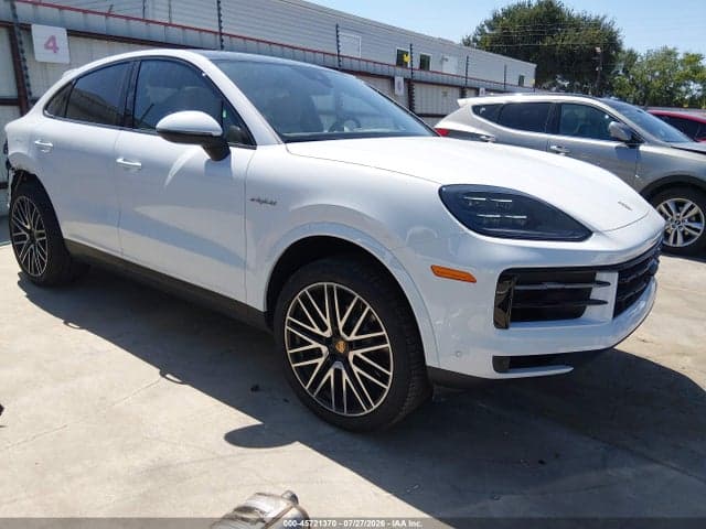2026 PORSCHE CAYENNE E-HYBRID COUPE 1