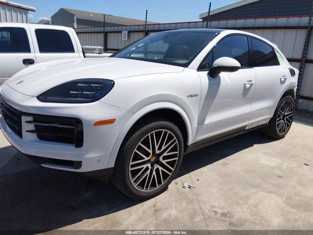 2026 PORSCHE CAYENNE E-HYBRID COUPE 2