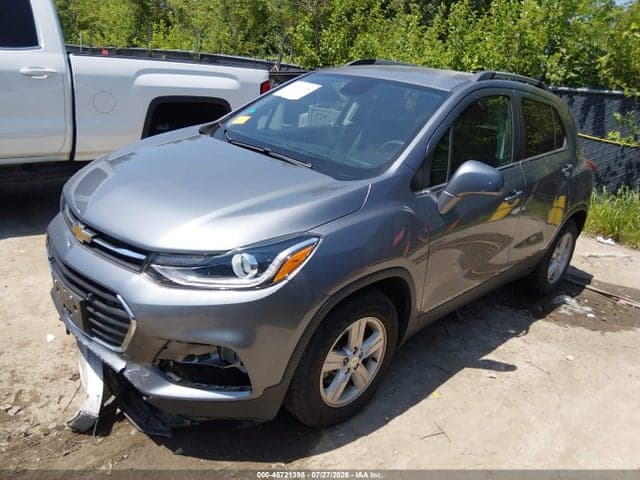 2020 CHEVROLET TRAX FWD LT 2