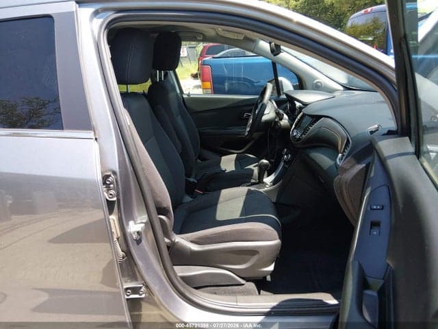 2020 CHEVROLET TRAX FWD LT 5