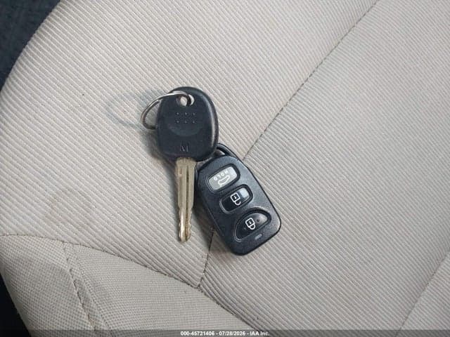 2017 HYUNDAI ELANTRA SE 11