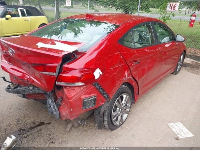 2017 HYUNDAI ELANTRA SE 4
