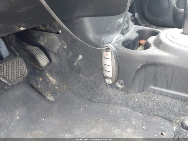 2019 NISSAN VERSA 1.6 SV 11