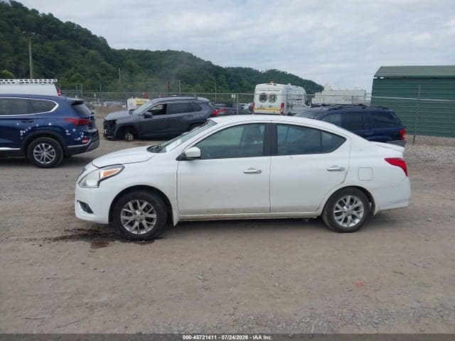 2019 NISSAN VERSA 1.6 SV 15