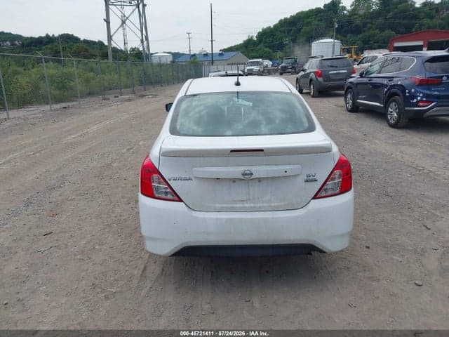 2019 NISSAN VERSA 1.6 SV 17