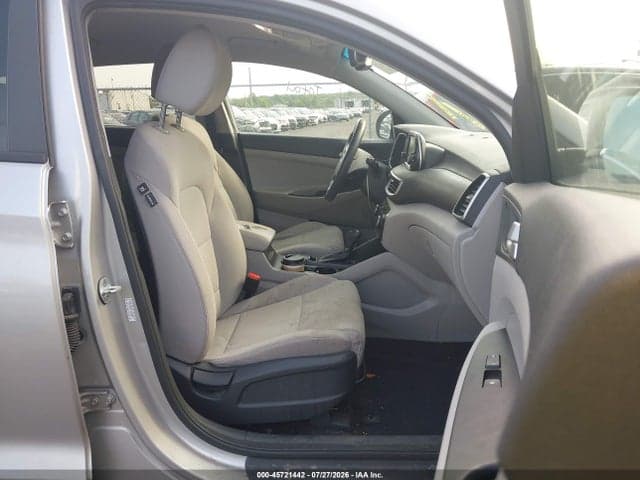 2020 HYUNDAI TUCSON VALUE 5