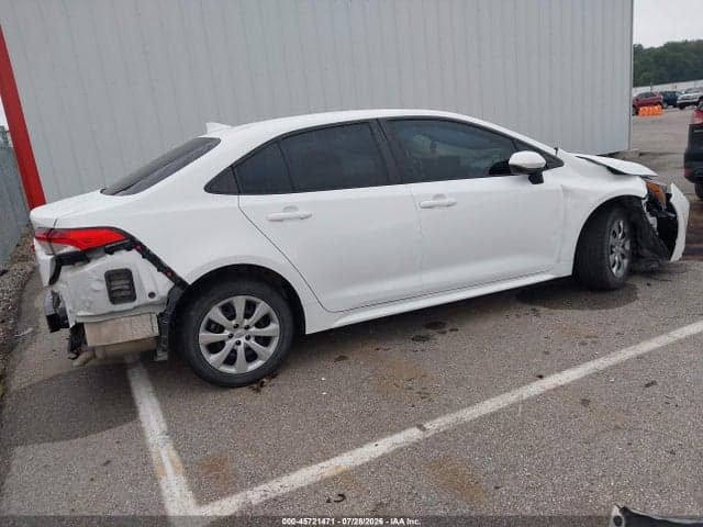 2022 TOYOTA COROLLA LE 4