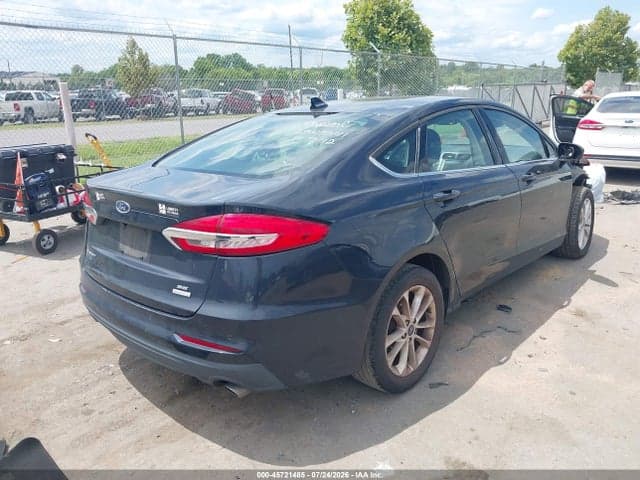 2020 FORD FUSION SE 4