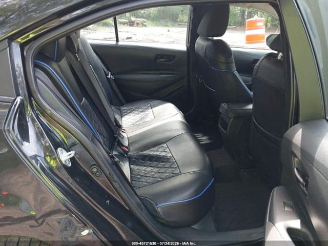 2022 TOYOTA COROLLA LE 8