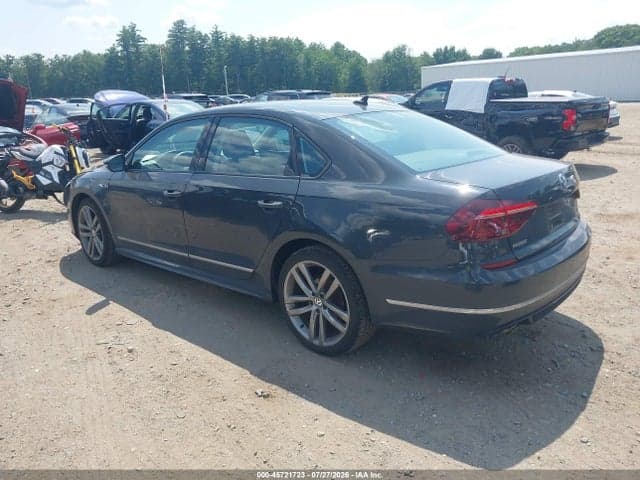 2018 VOLKSWAGEN PASSAT 2.0T R-LINE/2.0T S 3