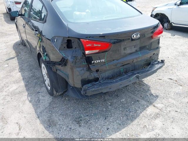 2017 KIA FORTE LX 6