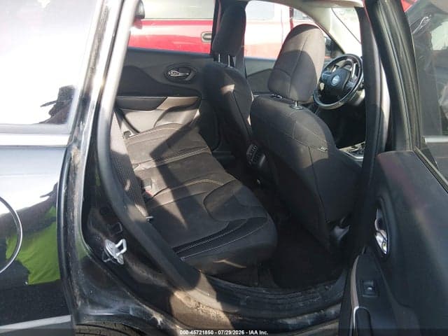 2017 JEEP CHEROKEE LATITUDE 8