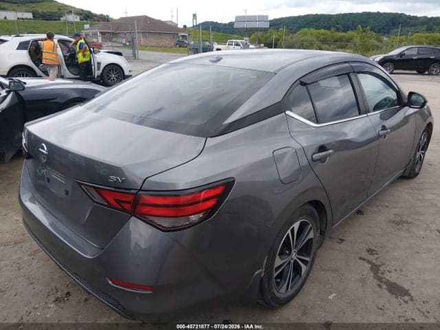 2022 NISSAN SENTRA SV XTRONIC CVT 4