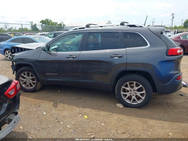 2017 JEEP CHEROKEE LATITUDE 4X4 15