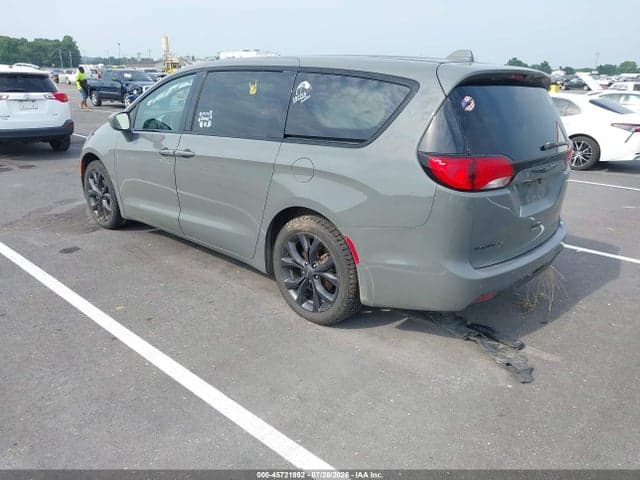 2020 CHRYSLER PACIFICA TOURING 3