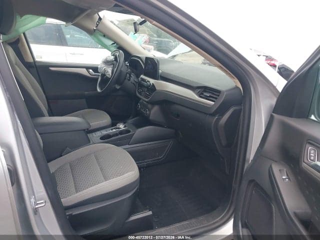 2020 FORD ESCAPE SE 5